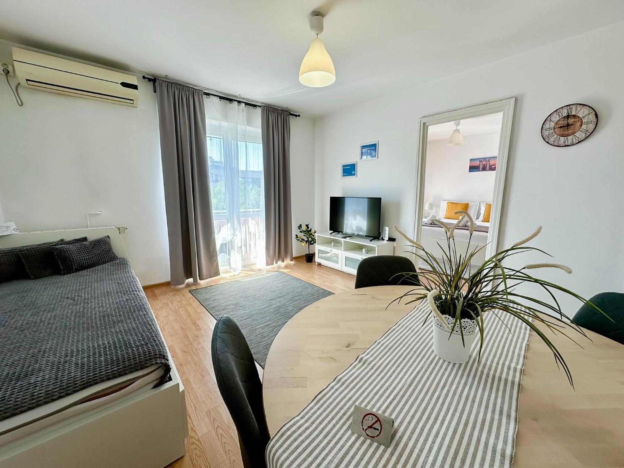 Sunrise Apartments City Center Бухарест Екстер'єр фото