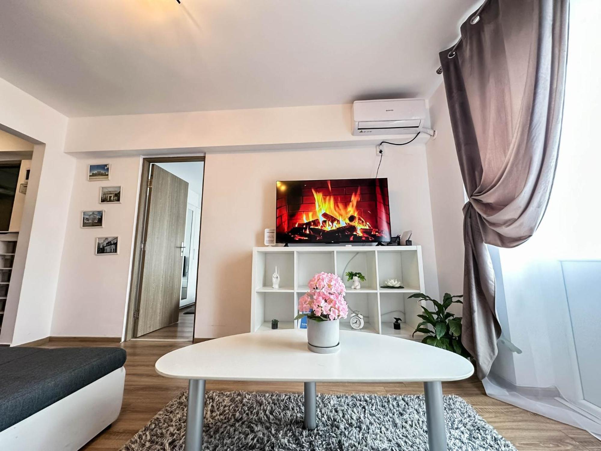 Sunrise Apartments City Center Бухарест Екстер'єр фото